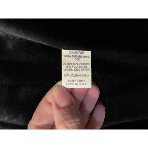 Shrine Of Hollywood Red Velvet Necromantic Gothic Vest Cassock Coat Star Buckles - Picture 6 of 7